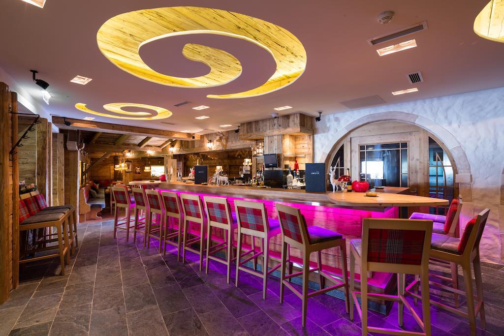 Hotel Solaria Ισγκλ Εξωτερικό φωτογραφία