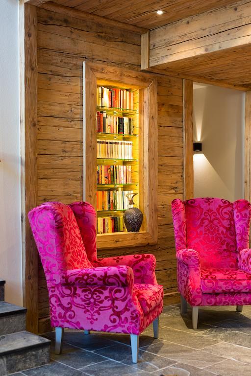 Hotel Solaria Ισγκλ Εξωτερικό φωτογραφία